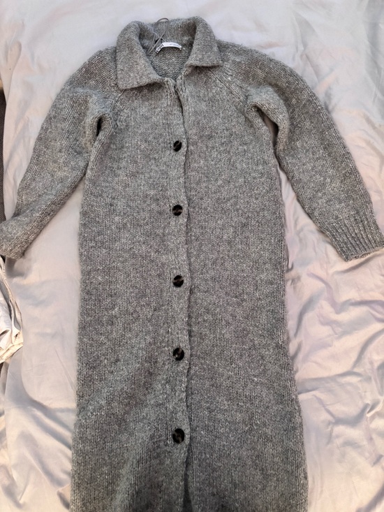 Zara Sweaters - Zara Heather Gray Long Button-Up Knit Cardigan